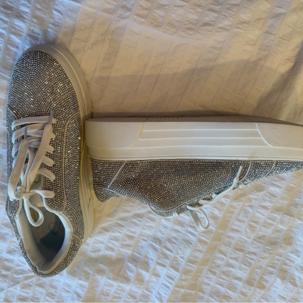 Jessica Simpson Cherello Platform Sneaker - Picture 3 of 6
